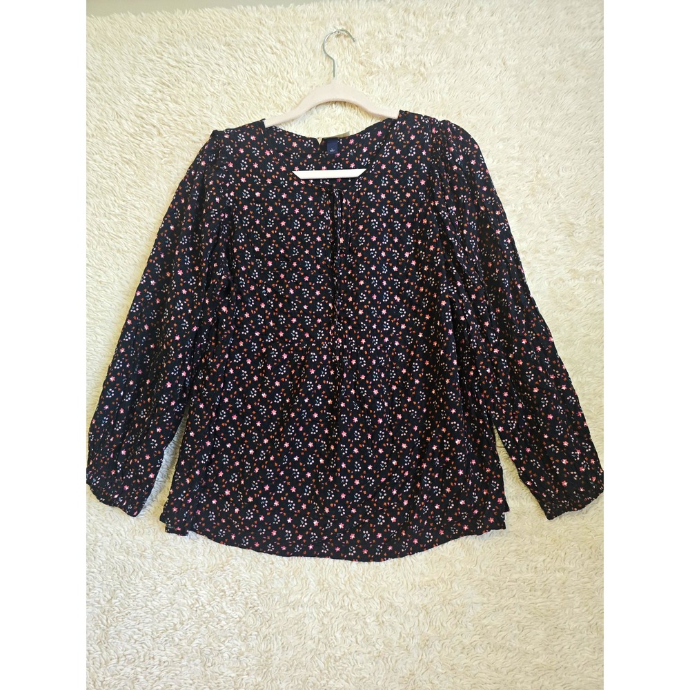 Universal Thread Women's Woven Rayon Pleated Floral V-Neck Blouse L